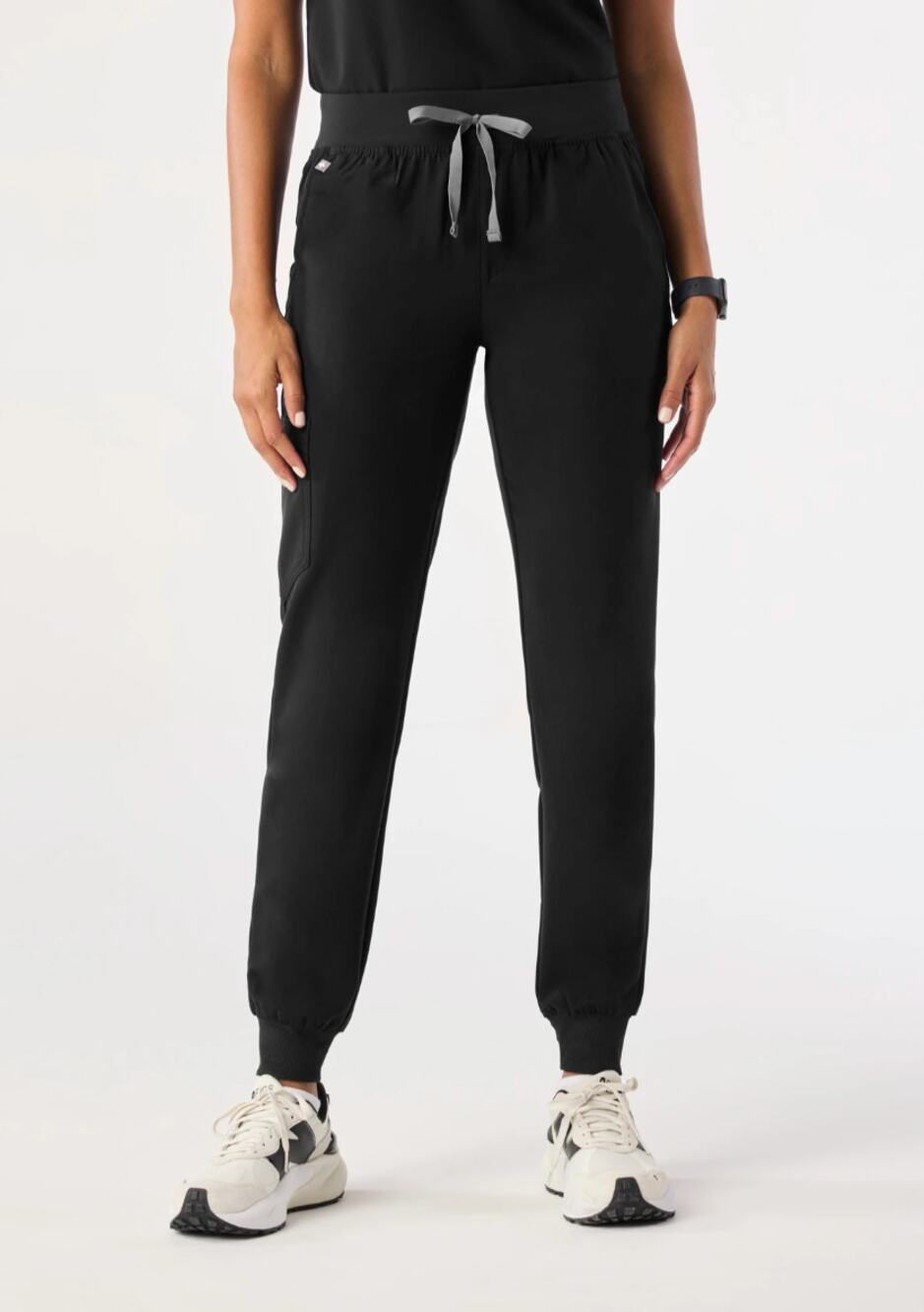 FIGS Zamora Jogger Scrub Pants in Black Sz M Technical Collection